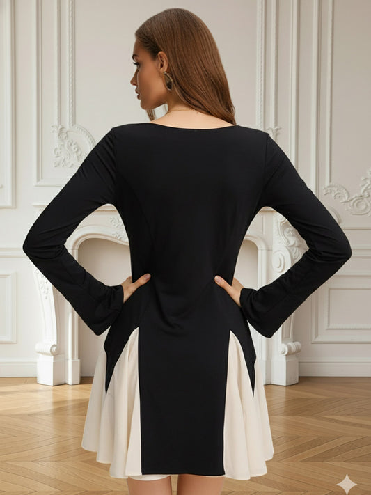 Elegant A-Line/Princess Long Sleeve Mini Prom Dresses