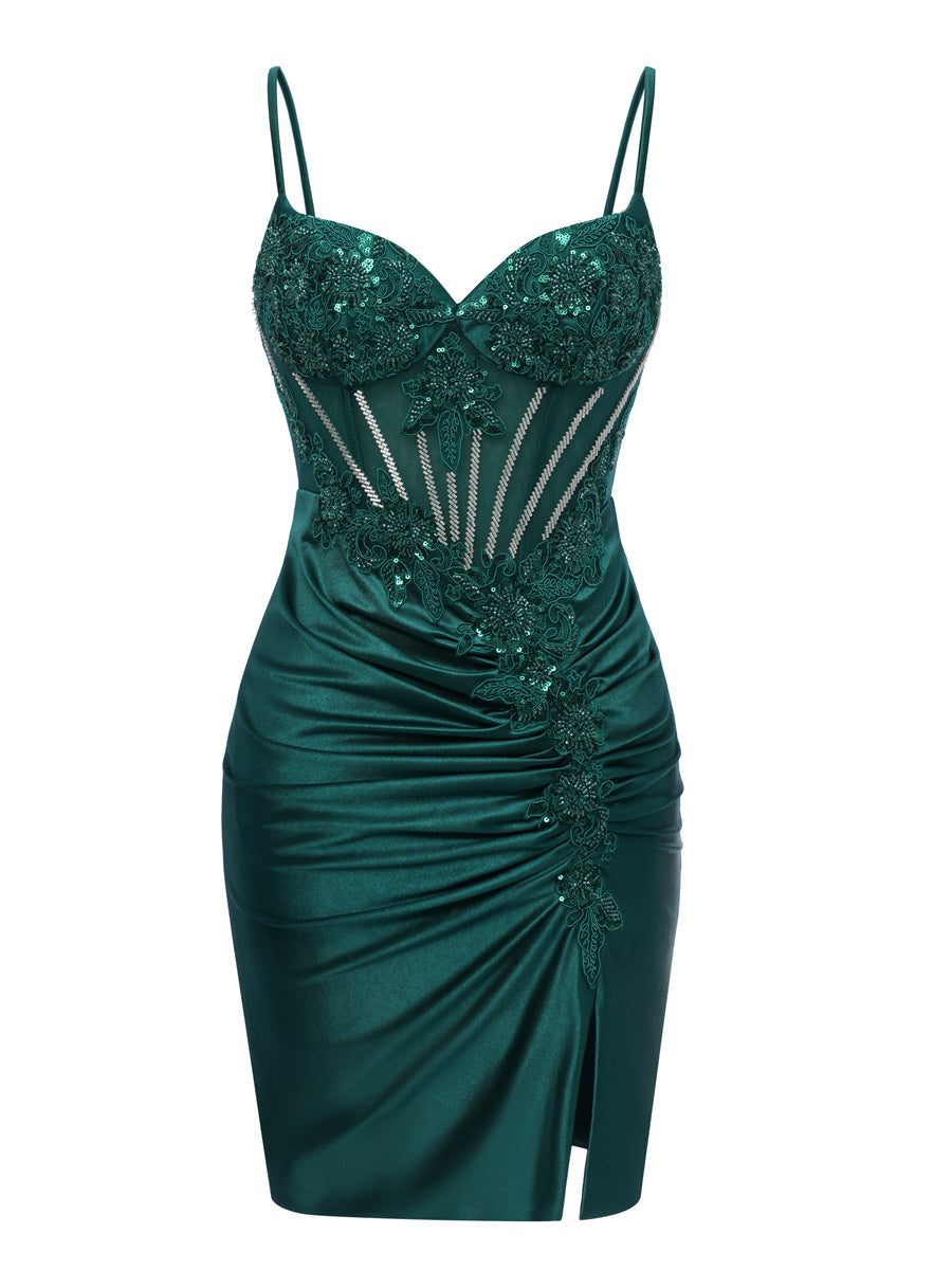 Sheath Spaghetti Straps Sleeveless Short Cocktail Dresses with Appliques & Beadings