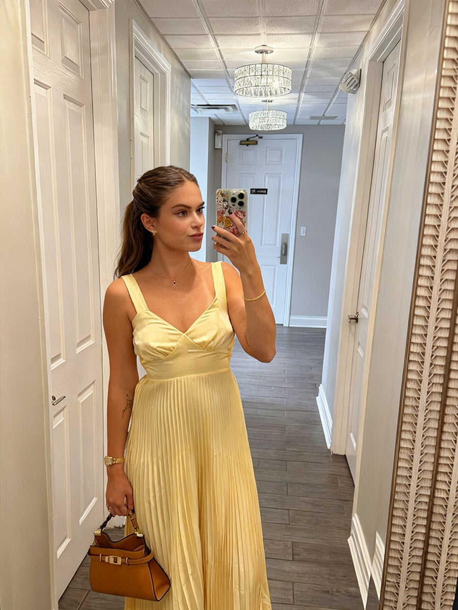 A-Line/Princess Spaghetti Strap Pleated Satin Floor-Length Prom Dresses