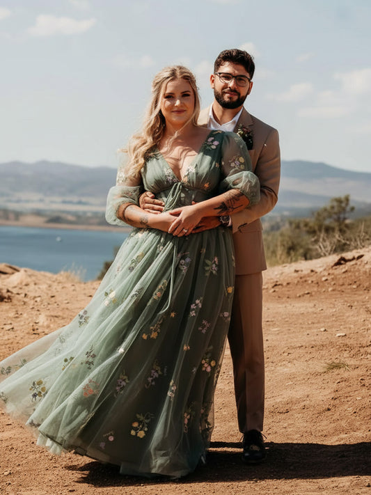 A Line/Princess Deep V-Neck Fair Prom Dresses with Flowers Green Fancy Dress