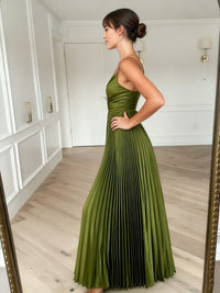 A-Line/Princess Spaghetti Strap V-Neck Pleated Satin Long Evening Dresses