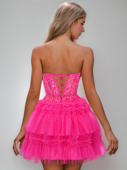 A-Line/Princess Strapless Short/Mini Ruffled Cocktail Dresses with Lace Appliques