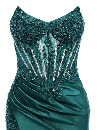 Sheath/Column Strapless Sleeveless Short Cocktail Dresses with Beading & Appliques