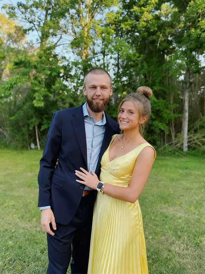 A-Line/Princess Spaghetti Strap Pleated Satin Floor-Length Prom Dresses