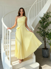 Elegant Wrap One Shoulder Sleeveless Long Prom Dresses with Ruffle Women Formal Gowns