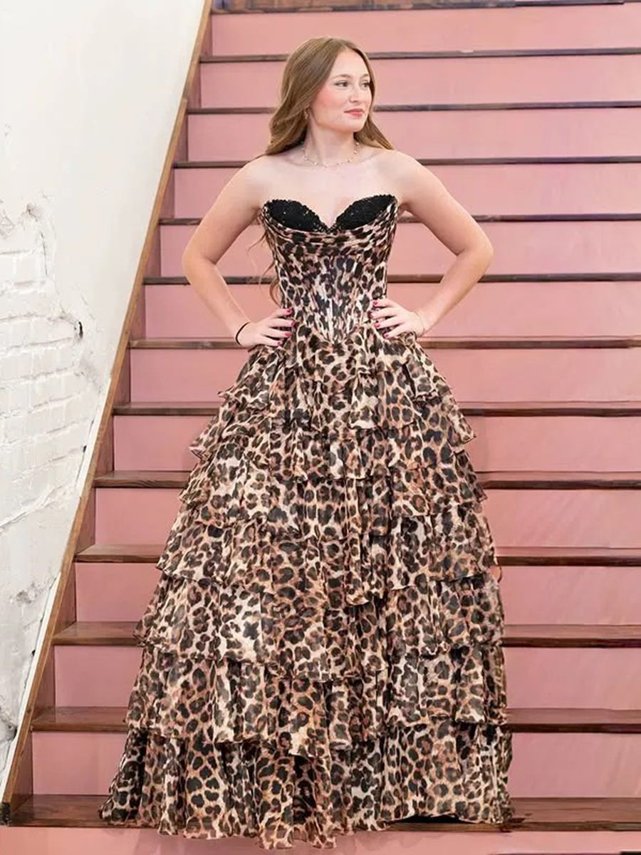 A-Line/Princess Strapless Sweetheart Prom Dresses with Tiered Ruffles