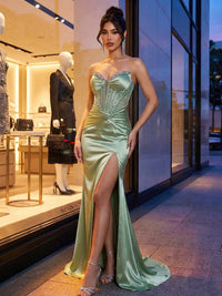 Sheath/Column Sweetheart Satin Floor-Length Formal Prom Gowns with Sparkly Appliques