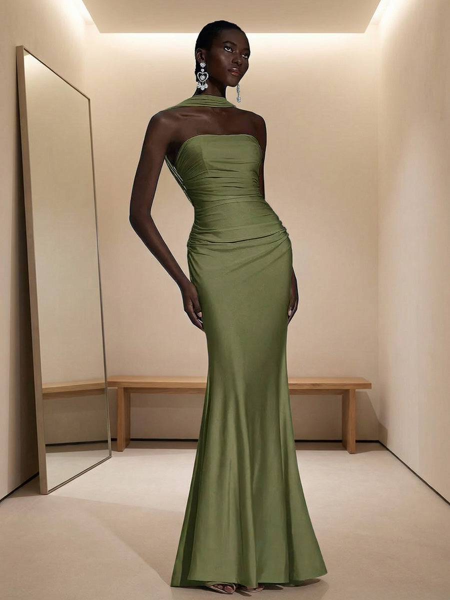 Mermaid/Trumpet Strapless Satin Ruched Floor-Length Evening Dresses with Scarf