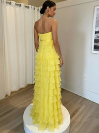 Sheath/Column Strapless Tiered Floor-Length Prom Dresses with Corset Bow