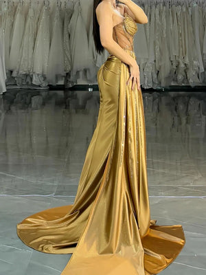 Elegant Sheath/Column V-Neck Strapless Satin Floor-Length Prom Dresses with Trail