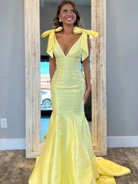 Sparkly V-Neck Bow Strap Beading Long Prom Dresses Mermaid with Train