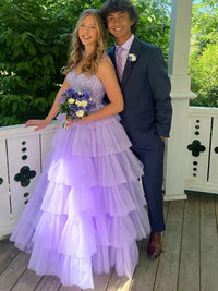 Tulle Spaghetti Strap V-Neck Tiered Long Prom Dresses with Lace Applique