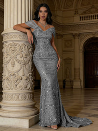 Mermaid Off-Shoulder V-Neck Floor-Length Evening Dresses with Lace Applique