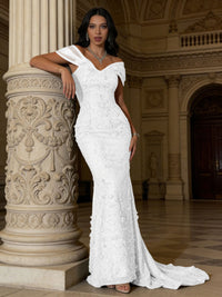 Mermaid Off-Shoulder V-Neck Floor-Length Evening Dresses with Lace Applique