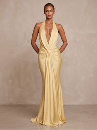 Satin Mermaid/Trumpet Halter Floor-Length Formal Prom Dresses with Pleats