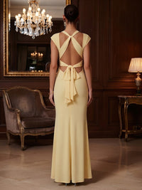 Chiffon Sheath/Column Asymmetric Neck Floor-Length Prom Dresses for Women