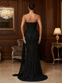 Sequin Mermaid/Trumpet Strapless Floor-Length Prom Dresses with Scarf