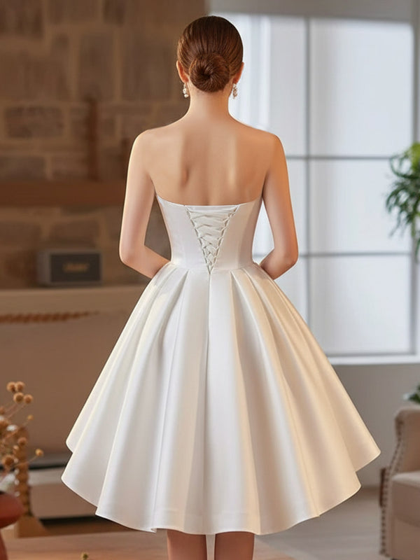 A Line/Princess Sleeveless Short-Length Homecoming Dresses