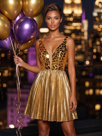 Metallic Satin A-Line/Princess V-Neck Short Homecoming Dresses with Sequin Bodice