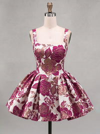 A-Line/Princess Square Neck Jacquard Mini Homecoming Dresses with Pleats