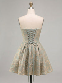 A-Line/Princess Strapless Jacquard Mini Homecoming Dresses with Pleats