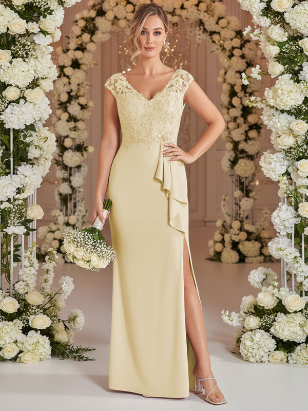 A-Line/Princess V Neck Lace Applique Floor-Length Mother of the Bride Dresses with Ruffle