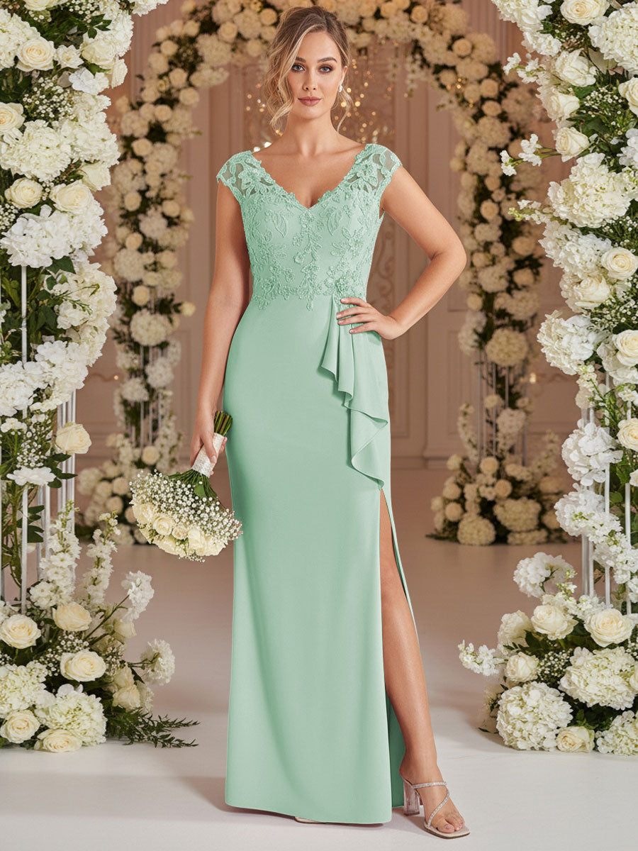 A-Line/Princess V Neck Lace Applique Floor-Length Mother of the Bride Dresses with Ruffle