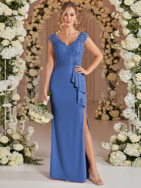 A-Line/Princess V Neck Lace Applique Floor-Length Mother of the Bride Dresses with Ruffle