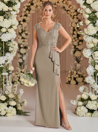 A-Line/Princess V Neck Lace Applique Floor-Length Mother of the Bride Dresses with Ruffle