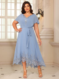 A-Line/Princess V-Neck Flying-Sleeves Lace Appliques Tea-Length Mother of the Bride Dresses with Belt