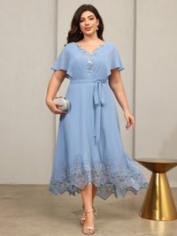 A-Line/Princess V-Neck Flying-Sleeves Lace Appliques Tea-Length Mother of the Bride Dresses with Belt
