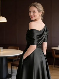 A-Line/Princess Asymmetrical Pleated Satin Tea-Length Mother of the Bride Dresses with Pockets