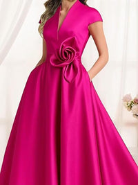 A-Line/Princess V-Neck Tea-Length Mother of the Bride Dresses with Flower