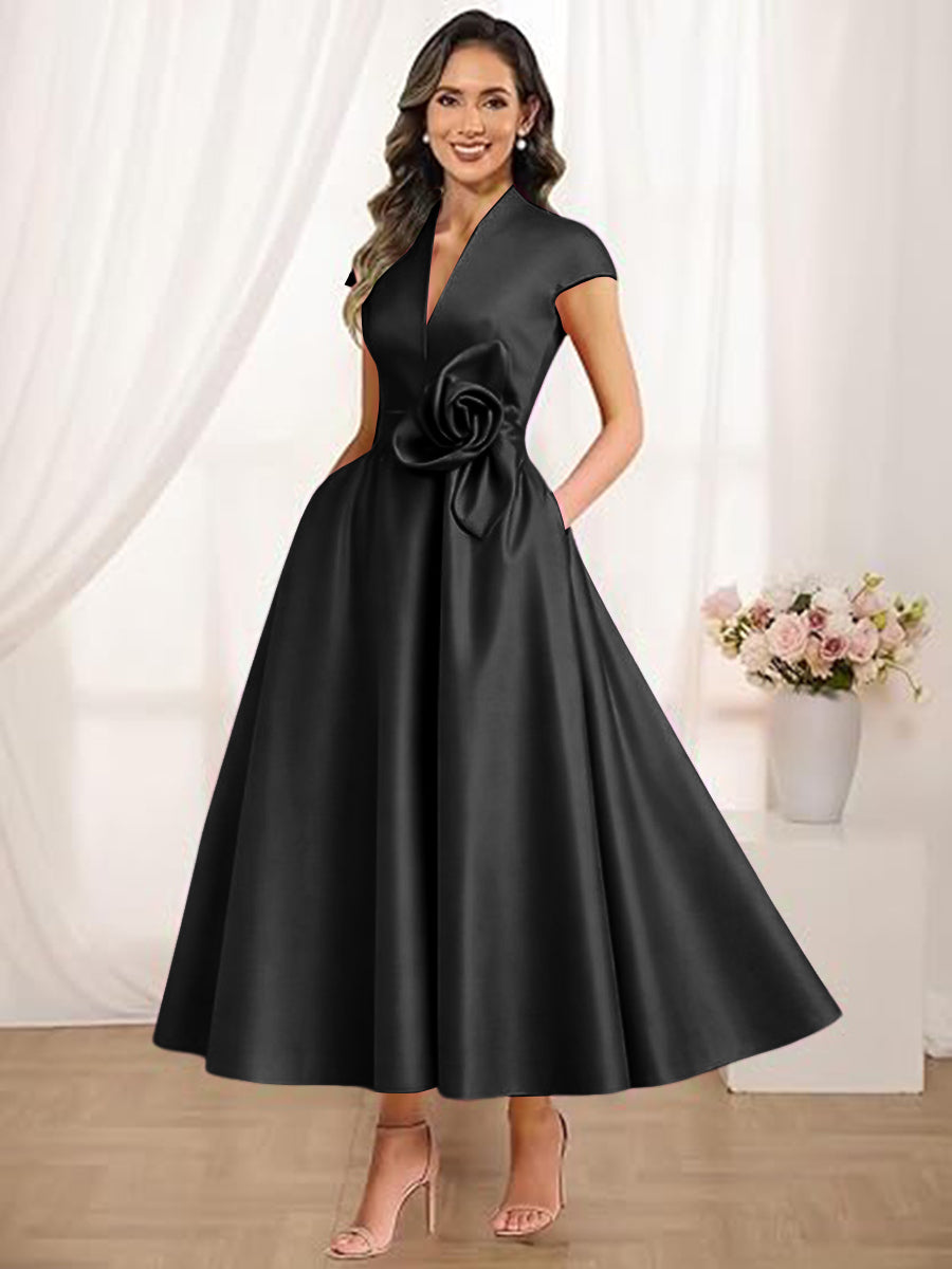 A-Line/Princess V-Neck Tea-Length Mother of the Bride Dresses with Flower