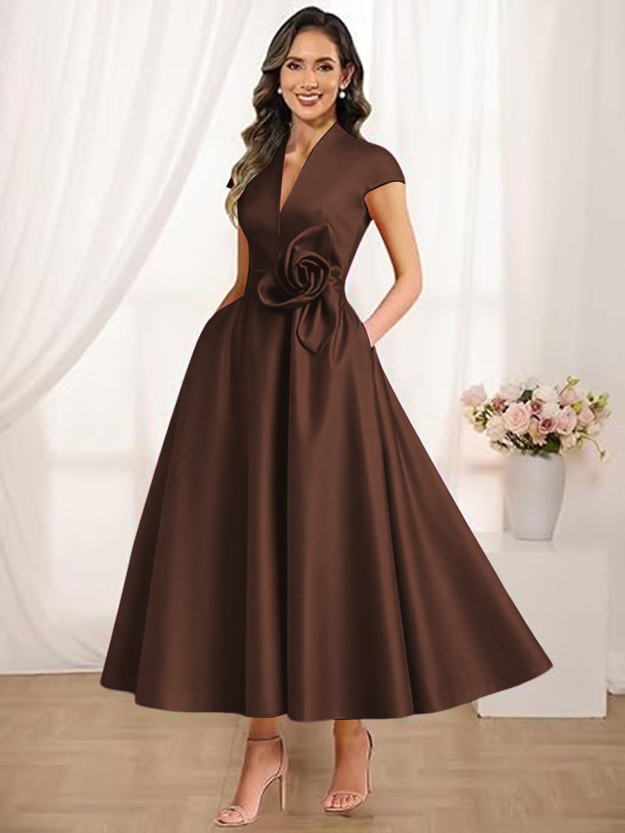 A-Line/Princess V-Neck Tea-Length Mother of the Bride Dresses with Flower
