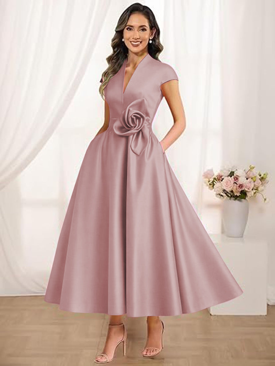 A-Line/Princess V-Neck Tea-Length Mother of the Bride Dresses with Flower