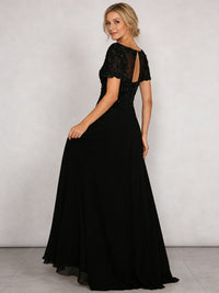 A-Line/Princess Scoop Neck Illusion Floor-Length Mother of the Bride Dresses with Lace Appliques