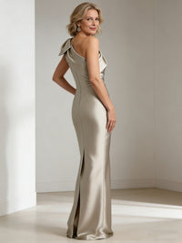 Sheath/Column Asymmetrical One Shoulder Floor-Length Mother of the Bride Dresses with Bow & Slit