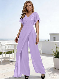 Pantsuits V-Neck Flying Sleeves Pleated Floor-Length Mother of the Bride Dresses with Lace Appliques