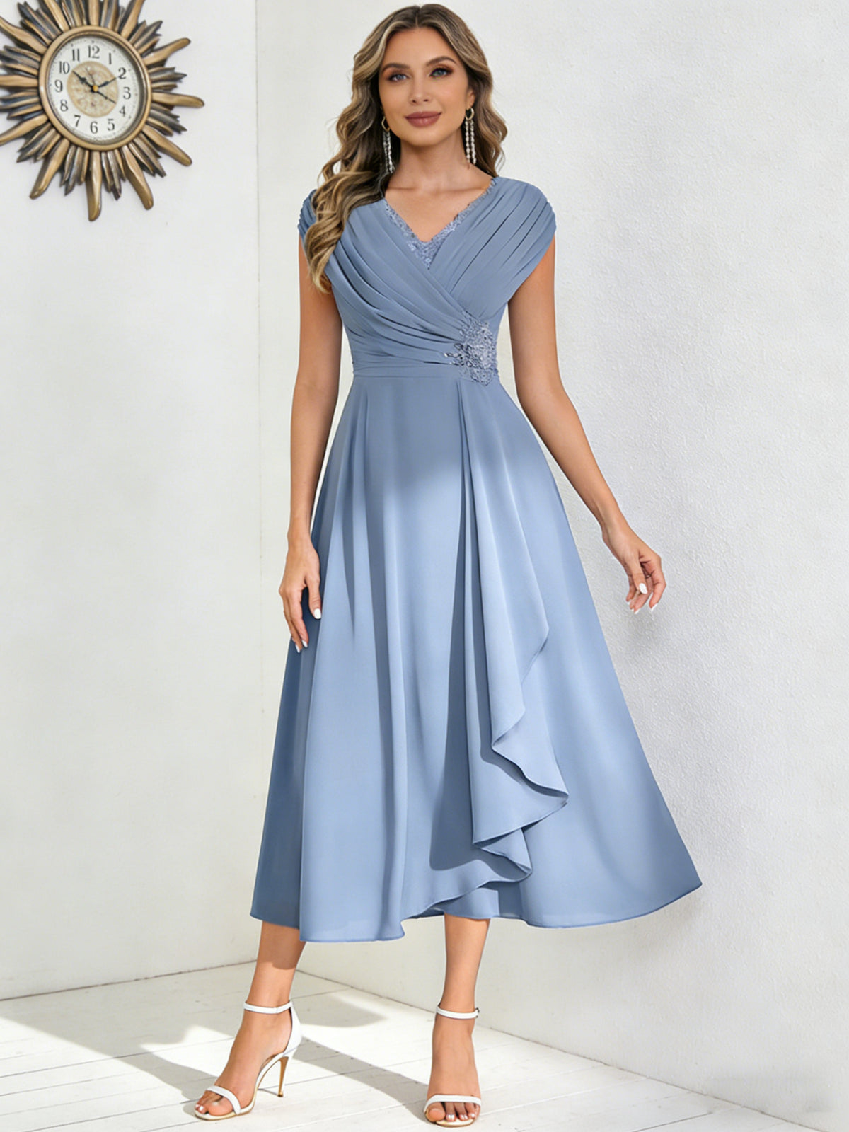 A-Line/Princess V-Neck Pleated Ruffle Tea-Length Mother of the Bride Dresses with Appliques