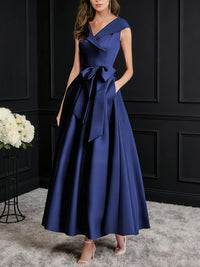 A-Line/Princess V-Neck Pleated Satin Tea-Length Mother of the Bride Dresses with Bow