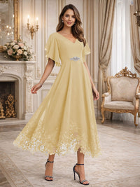 A-Line/Princess V-Neck Flying Sleeves Tea-Length Mother of the Bride Dresses with Lace Appliques