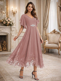 A-Line/Princess V-Neck Flying Sleeves Tea-Length Mother of the Bride Dresses with Lace Appliques