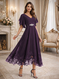 A-Line/Princess V-Neck Flying Sleeves Tea-Length Mother of the Bride Dresses with Lace Appliques
