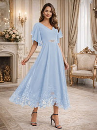 A-Line/Princess V-Neck Flying Sleeves Tea-Length Mother of the Bride Dresses with Lace Appliques