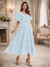 A-Line/Princess V-Neck Flying Sleeves Tea-Length Mother of the Bride Dresses with Lace Appliques