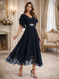 A-Line/Princess V-Neck Flying Sleeves Tea-Length Mother of the Bride Dresses with Lace Appliques