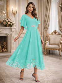 A-Line/Princess V-Neck Flying Sleeves Tea-Length Mother of the Bride Dresses with Lace Appliques