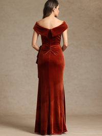 Sheath/Column Off Shoulder Pleated Velvet Floor-Length Mother of the Bride Dresses with Ruffle