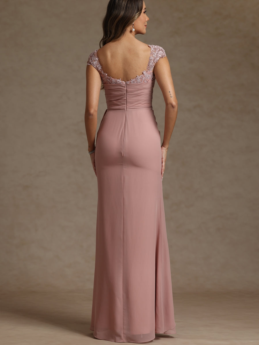 Sheath/Column Square Neck Pleated Ruffle Floor-Length Mother of the Bride Dresses with Lace Appliques